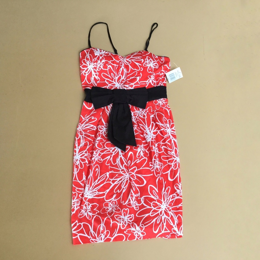 NWT B. Smart Red, White Floral Sundress Size 10